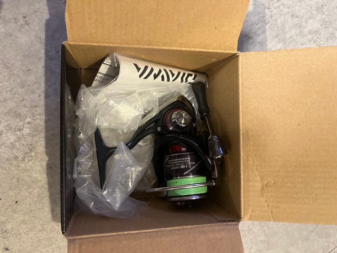 Daiwa LT1000S-P スピニングリール