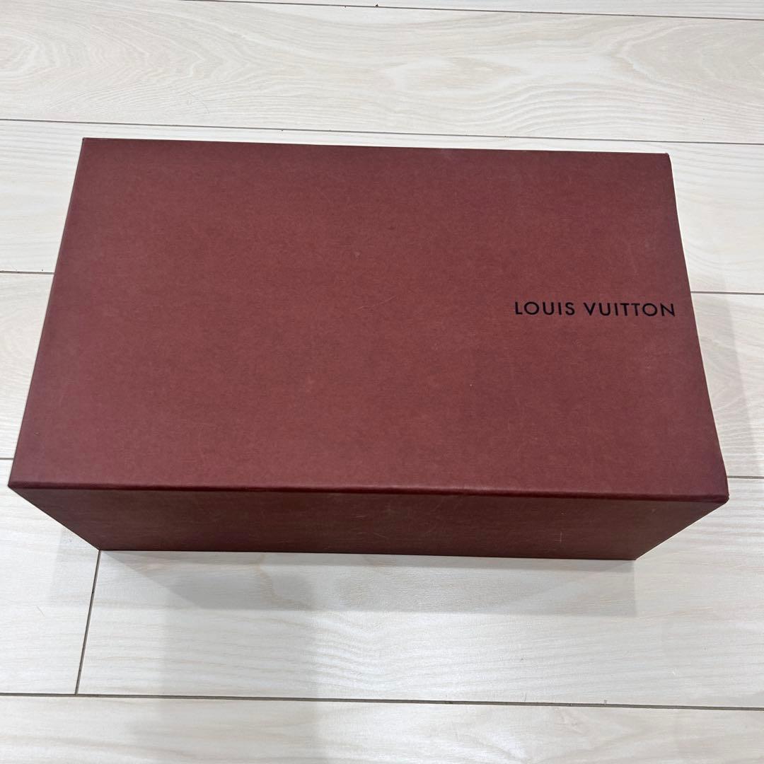【美品】Louis Vuitton ベージュ レザー ローファー
