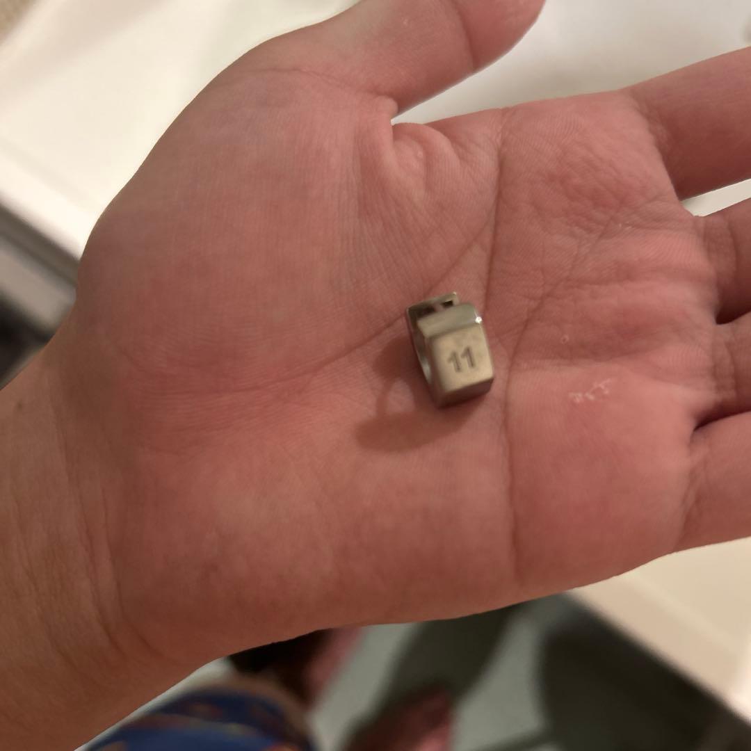 シルバー 四角形 ピアス(片耳用) サイズ11