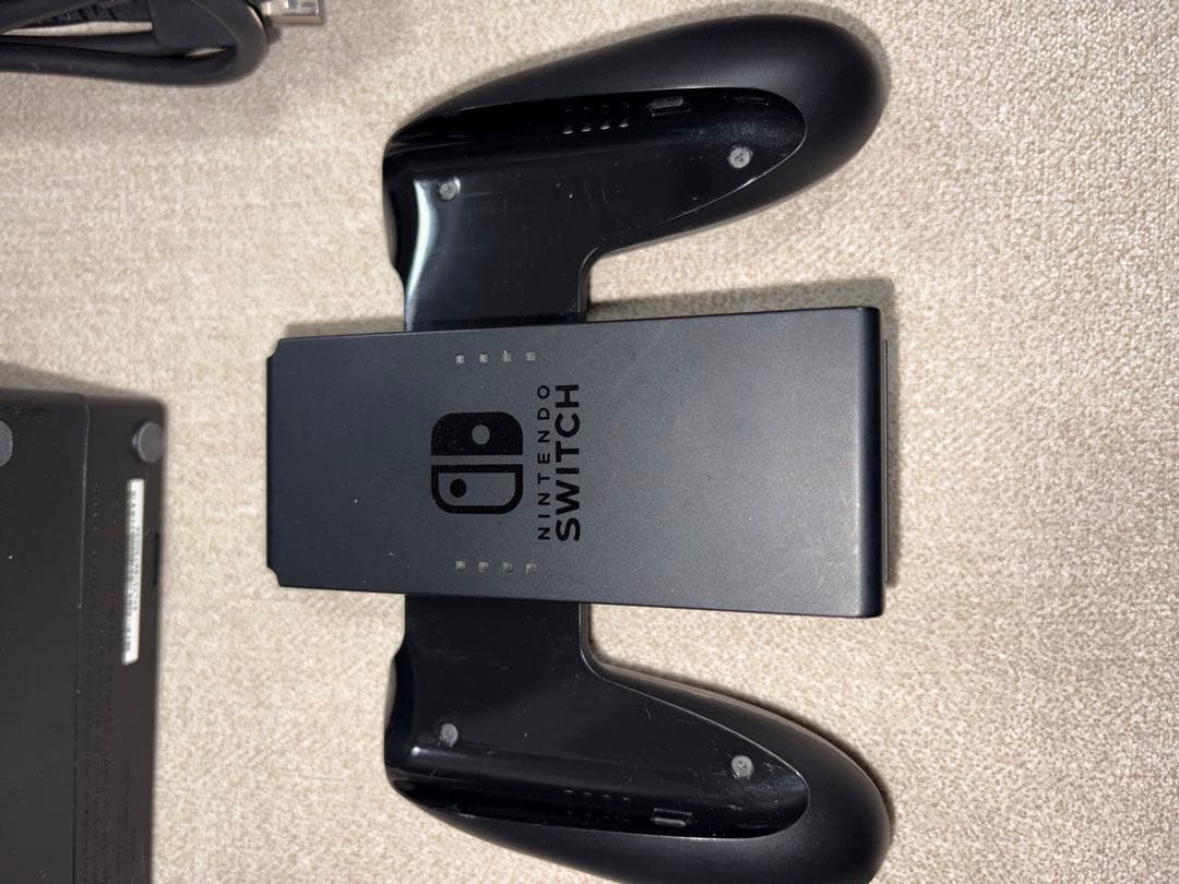 Nintendo Switch 本体 青/赤ジョイコン