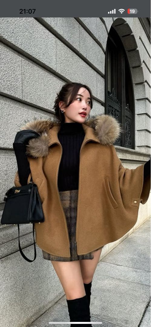 完売【sheller】FOX fur cape coat