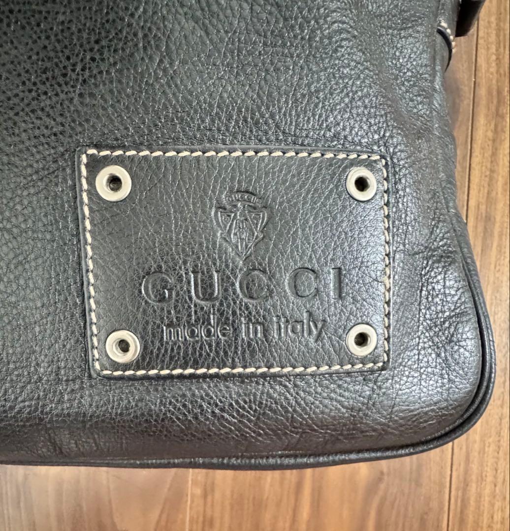 Gucci ショルダーバッグ