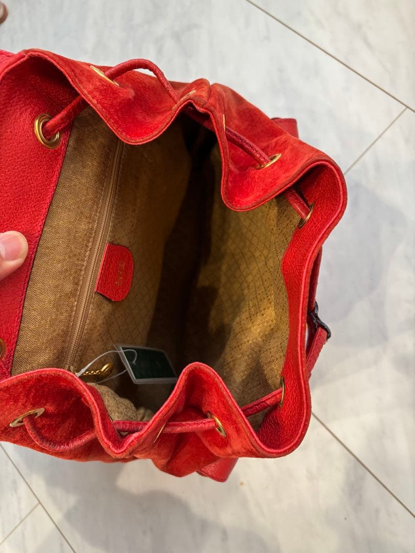 GUCCI レッド スエード バックパック