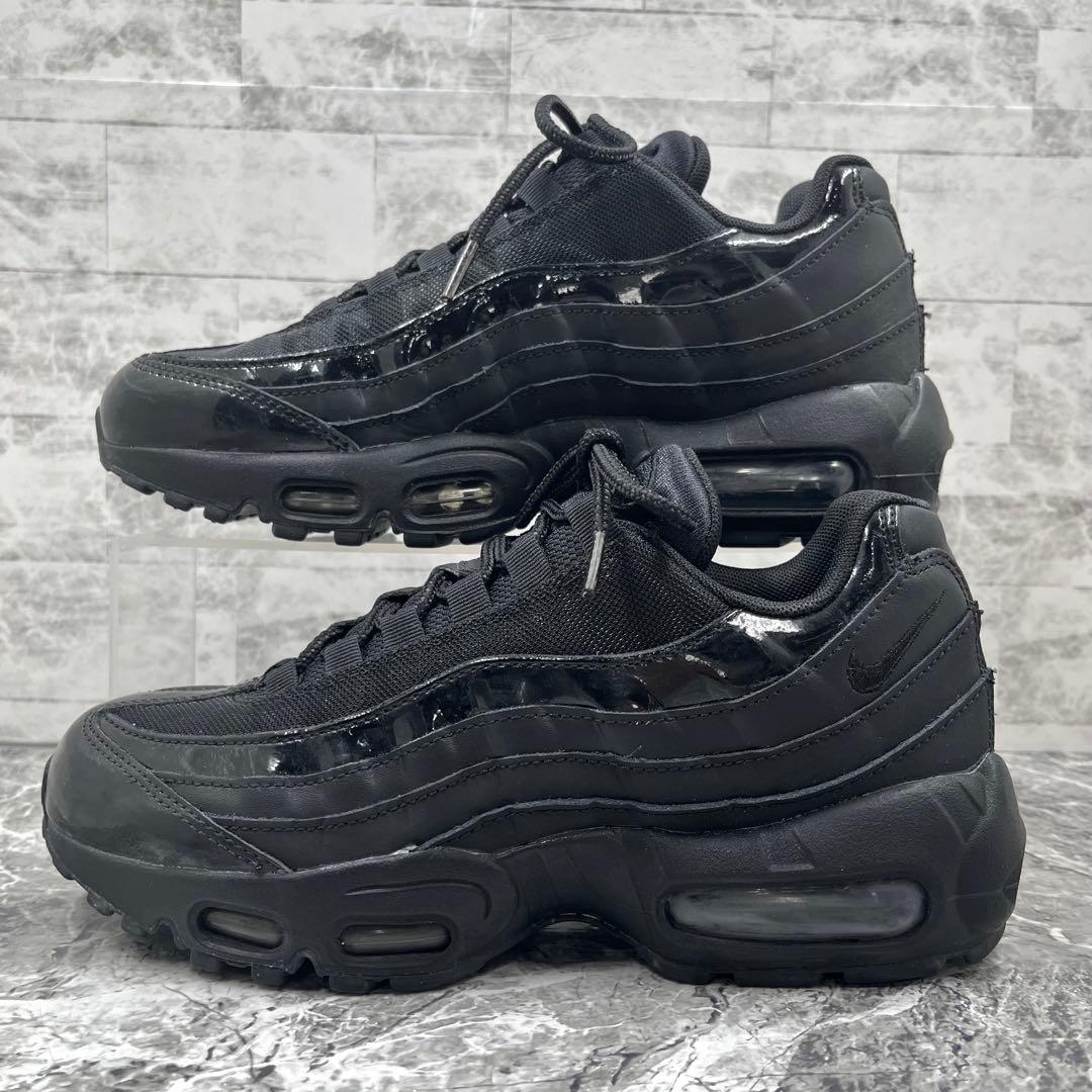 【美品】 ナイキ エアマックス95 トリプルブラック 24.5cm スニーカー