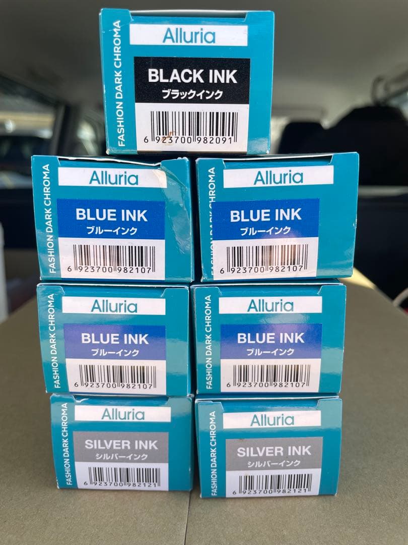 【1月限定・大幅値下げ】ロレアル　alluria カラー剤　145本　セット