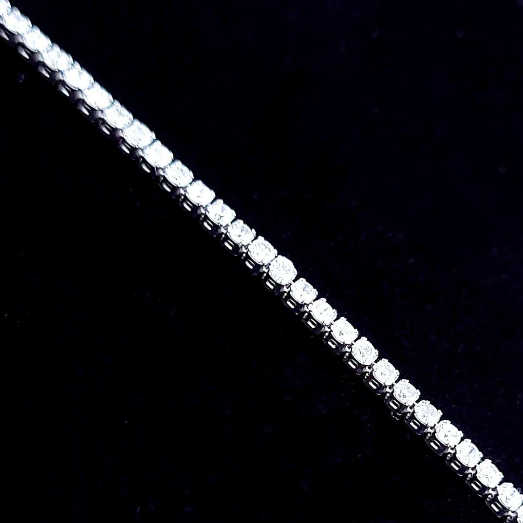 永遠の定番！白系 1.6ct　ダイヤモンド K14 WG テニスブレスレット 鑑