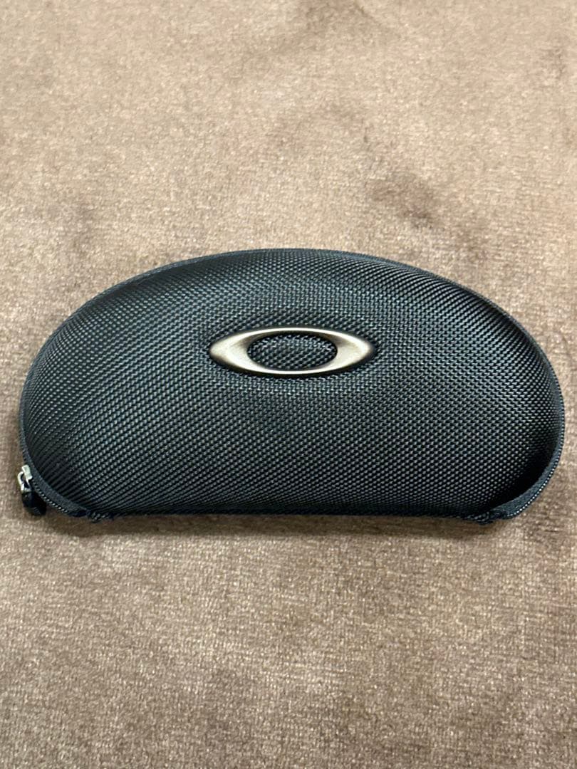 Oakley サングラス ホワイト/グレー/紫 収納袋付き