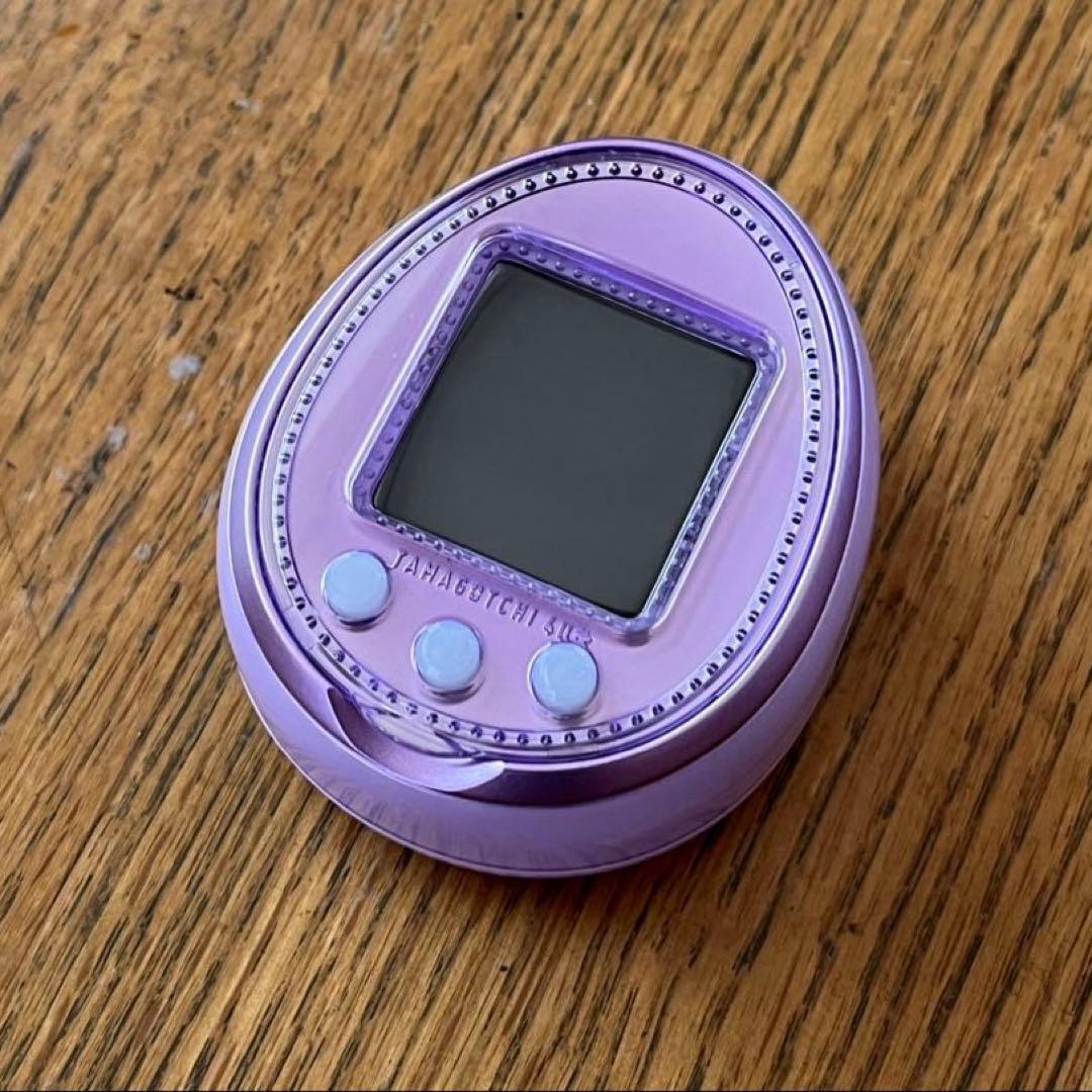 たまごっち4u+ ラベンダー　ほぼ新品です