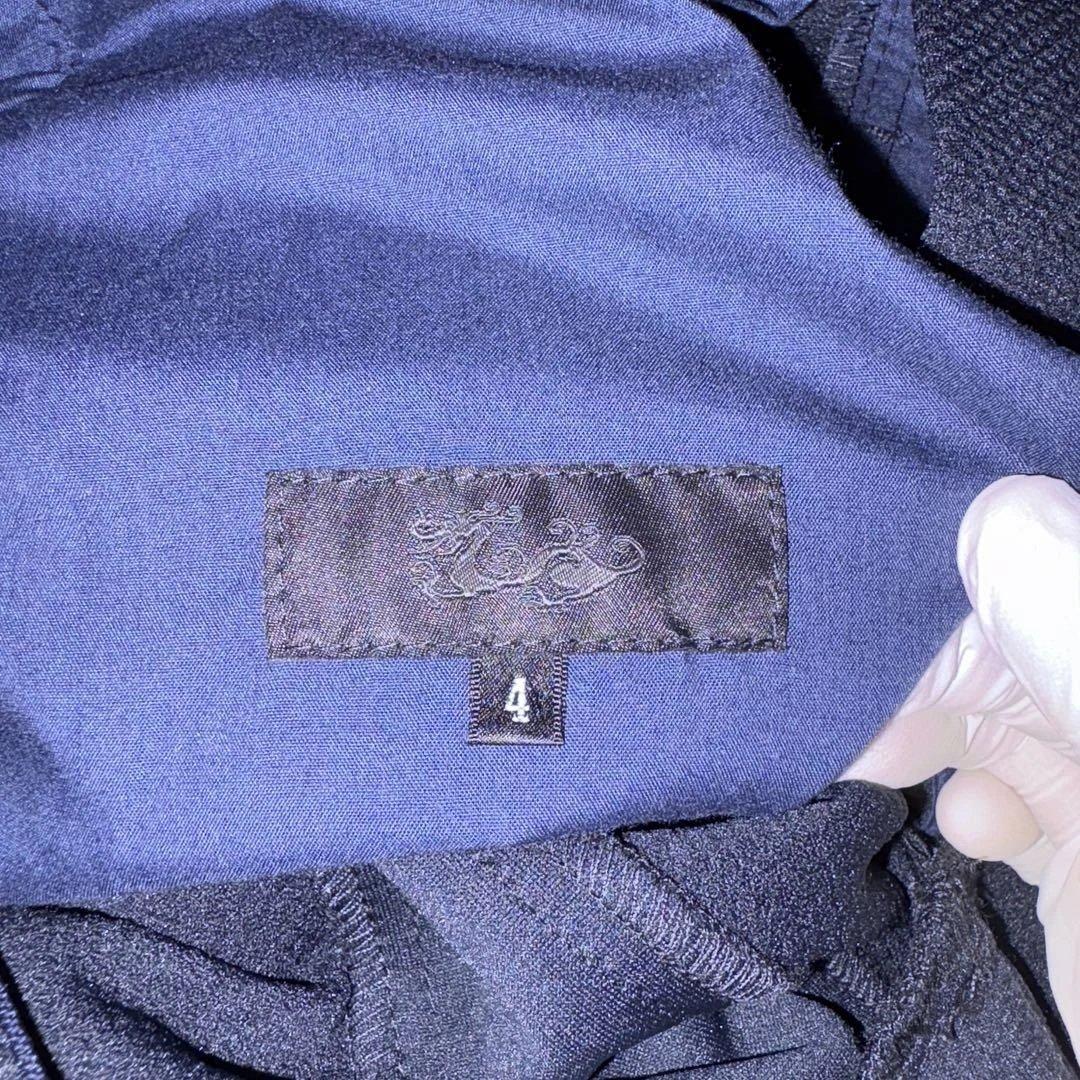 マーボーです。新品　ダンスウィズドラゴゴルフ　ネービー　パンツ サイズ4