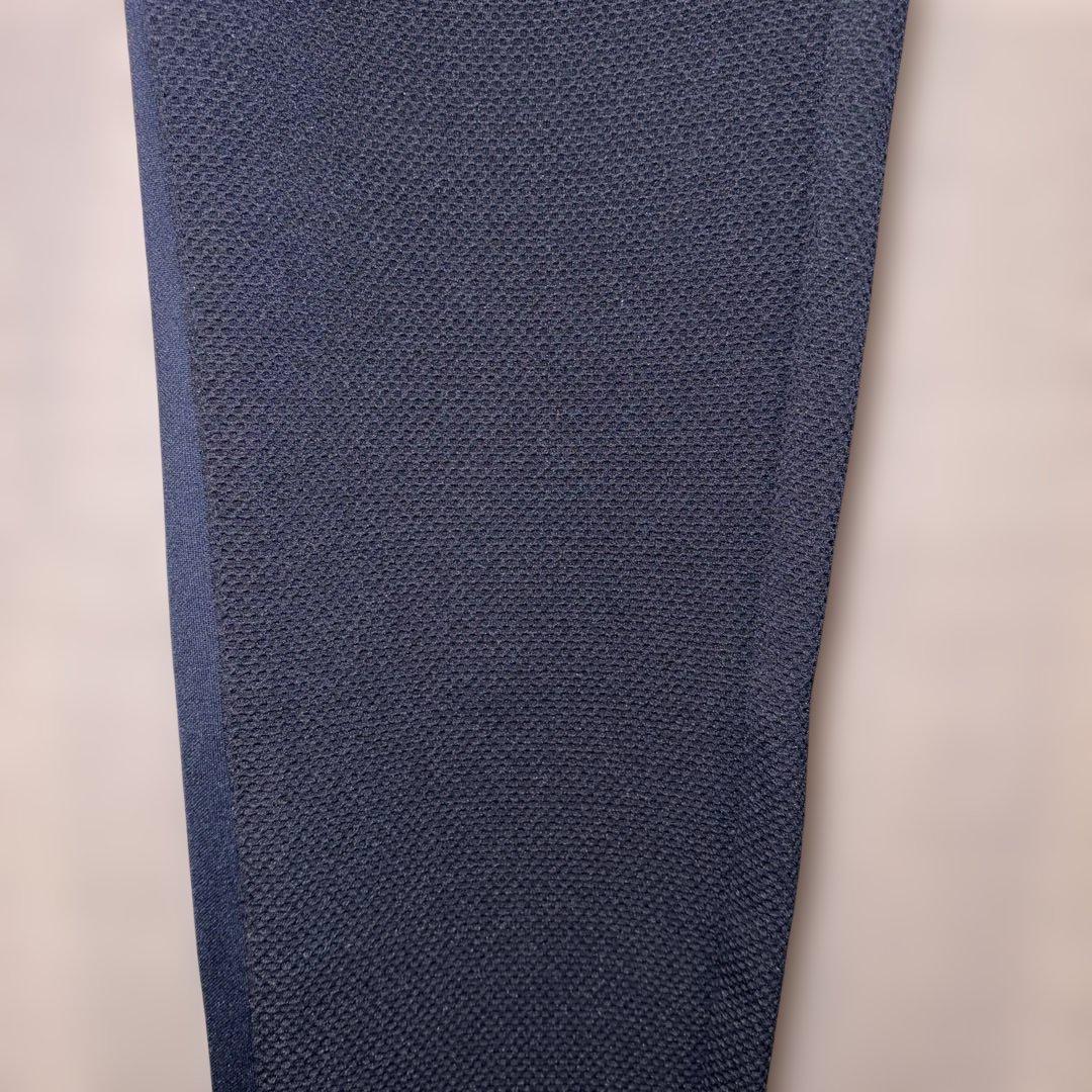 マーボーです。新品　ダンスウィズドラゴゴルフ　ネービー　パンツ サイズ4