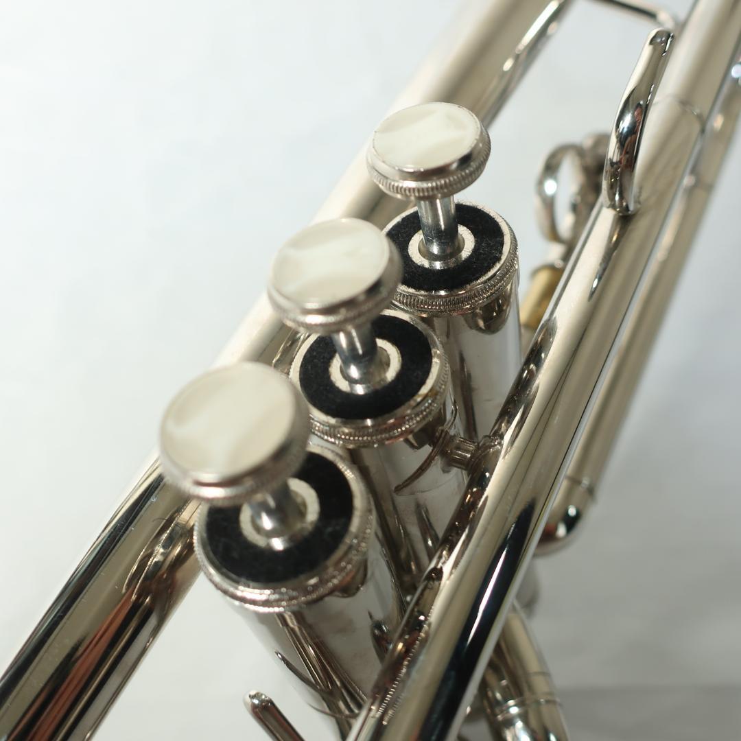 美品 SLADE トランペット 楽器ケース マウスピース 付属