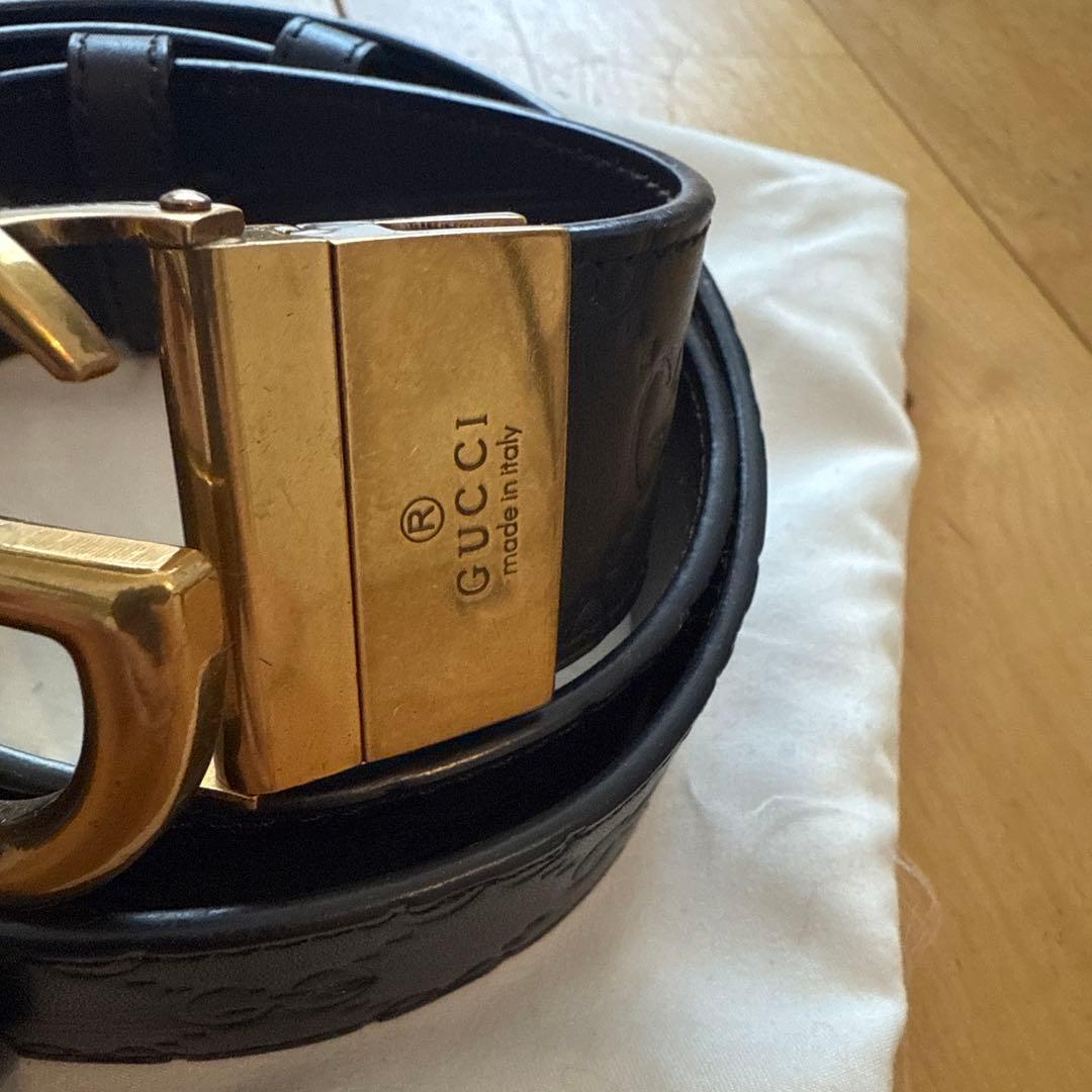 GUCCI ブラック レザーベルト GGバックル