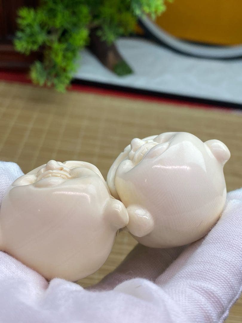 天然マンモス牙美しい手作り彫刻 弥勒仏頭 保健球