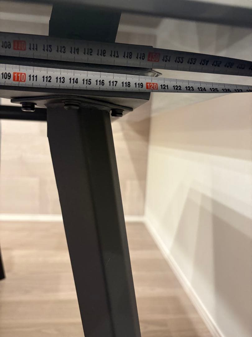 TARNY ダルトン セラミック ダイニングテーブル 定価140,800円