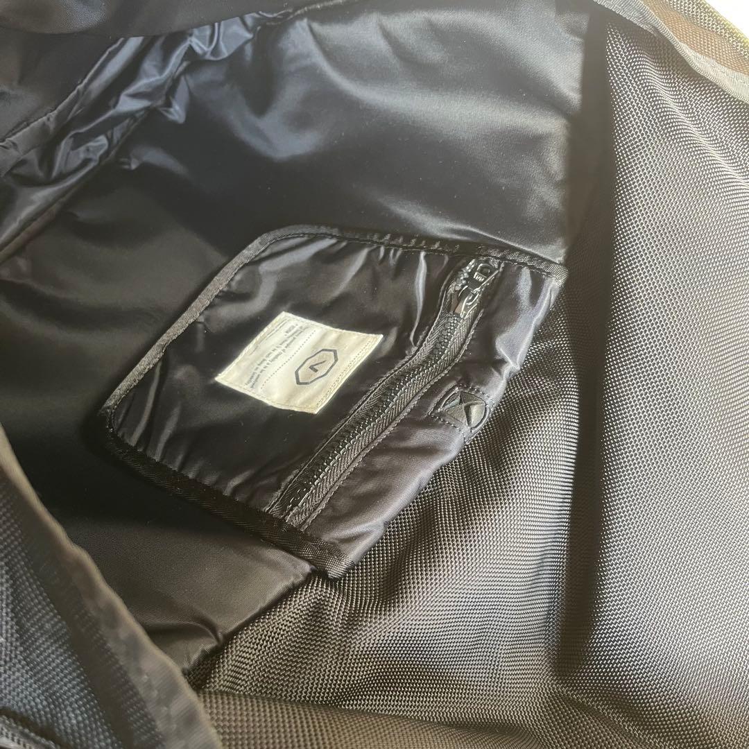 visvim メッセンジャーバッグ 黒　キルティング