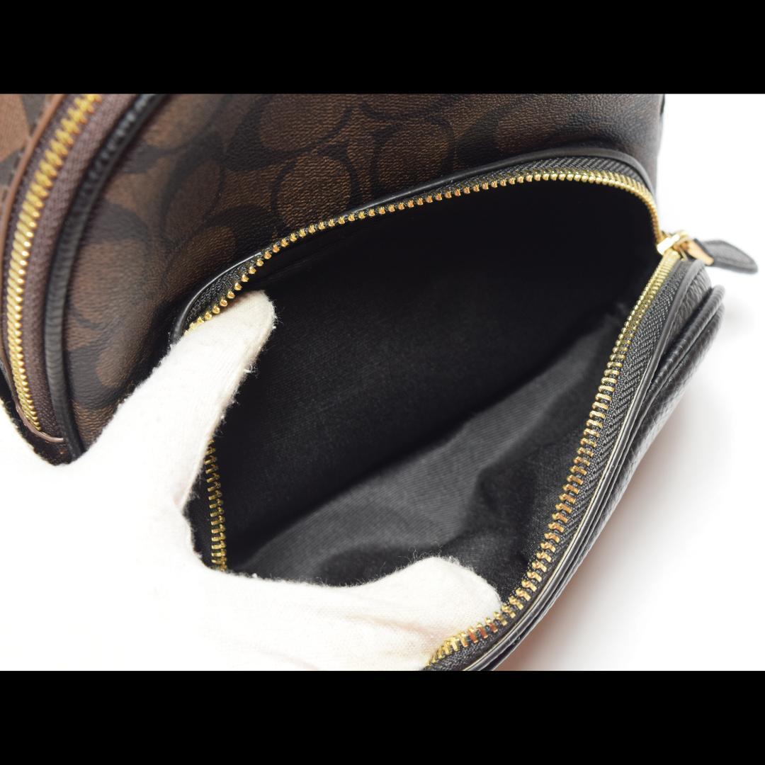 【新品未使用】COACH　コーチ　ミニリュック　レディース　コンパクトでかわいい