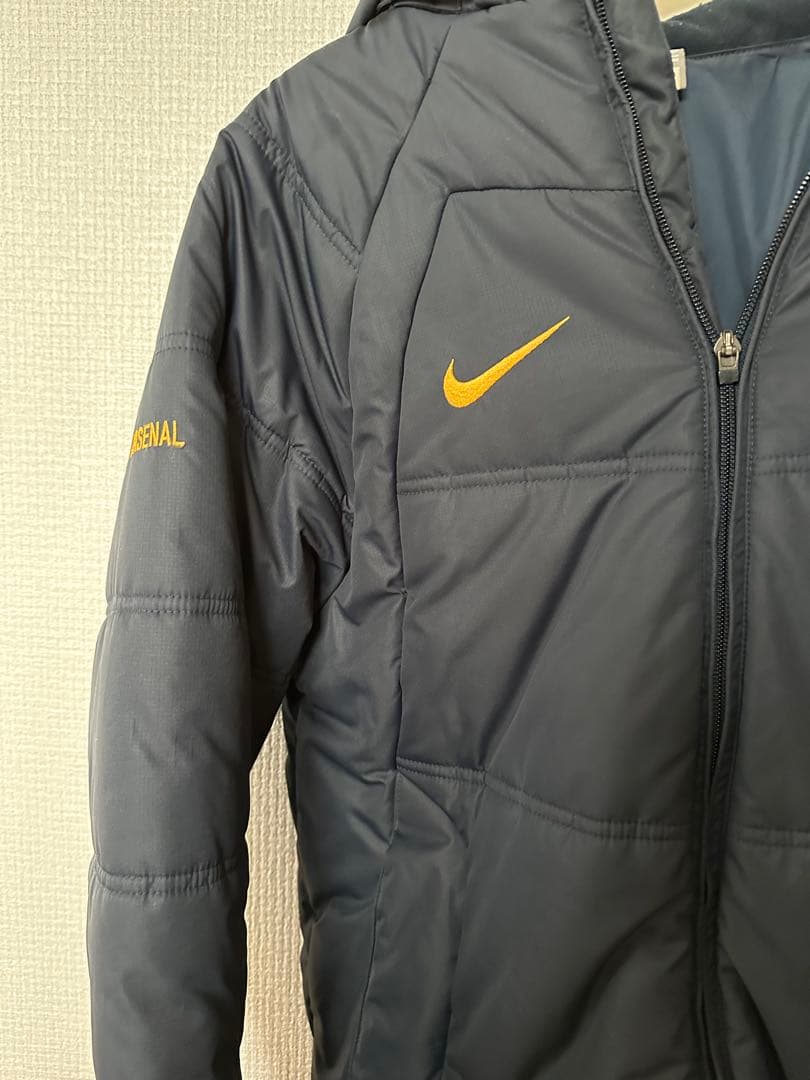 アーセナル ダウンジャケット Nike