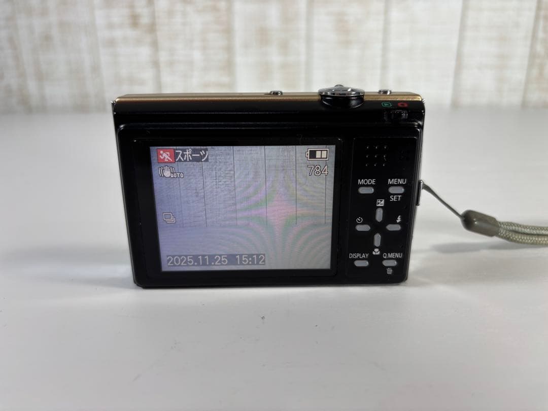 【美品】Panasonic LUMIX DMC-FP8 ゴールド