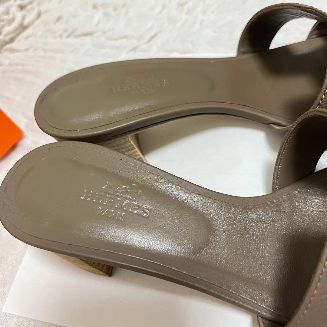 エルメス　オアジス　エトゥープ　35