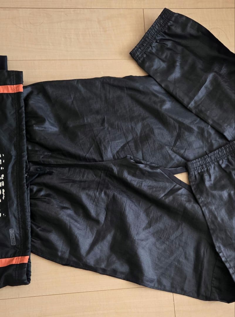 清水エスパルス　ピステ　ウインドブレーカー　上下