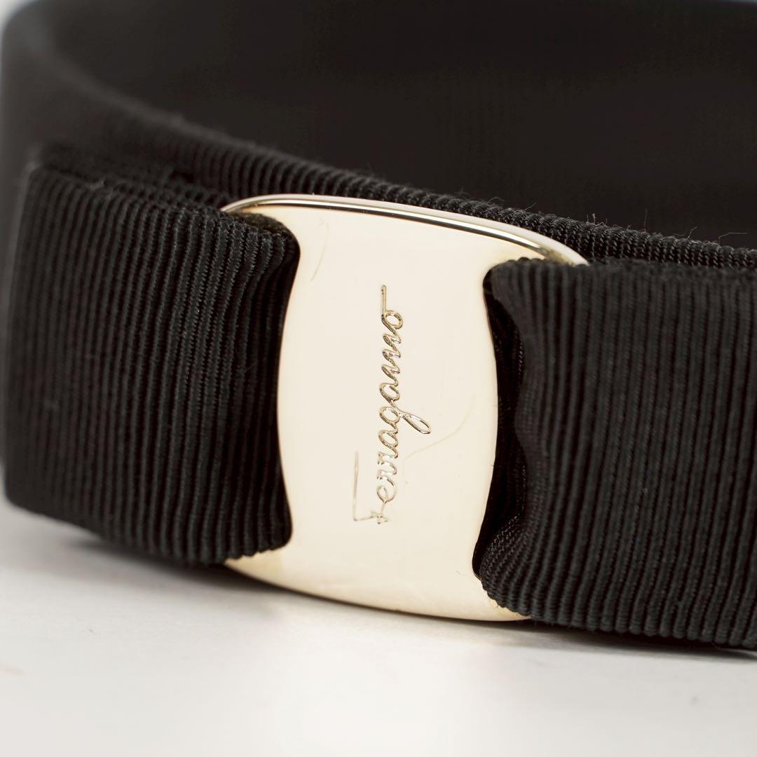 【極美品✨】フェラガモ　ヘアバンド　ヴァラリボン　ブラック　レディース