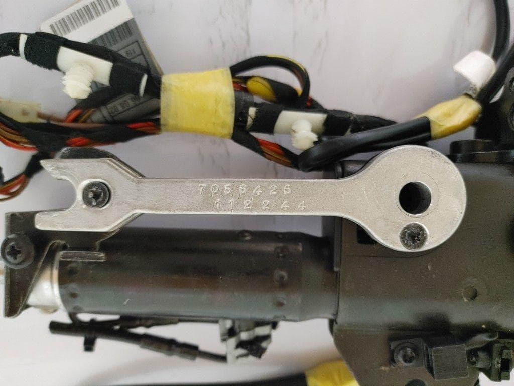 BMW Z4 E85 純正 ソフトトップ 幌 交換用油圧 シリンダー