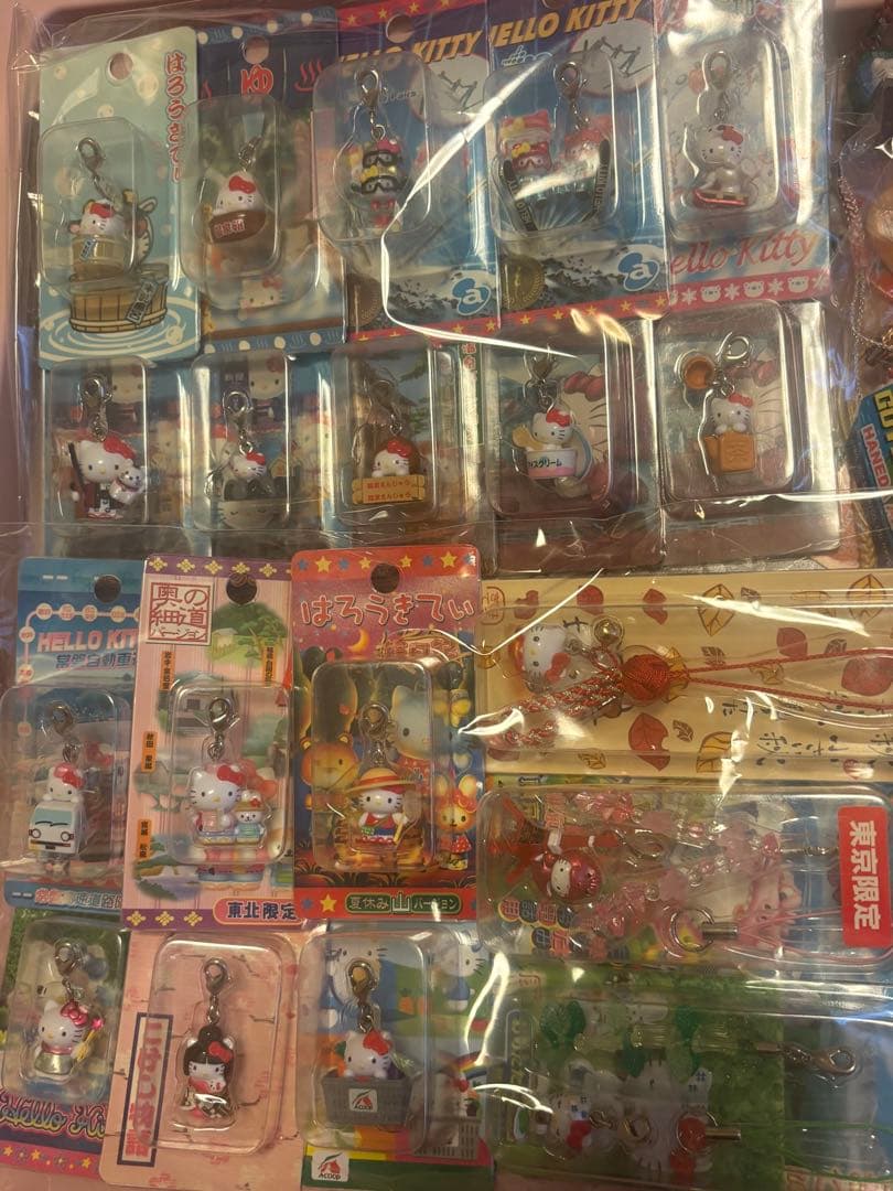 タ*シ様 サンリオ ハローキティ ストラップ ペンセット
