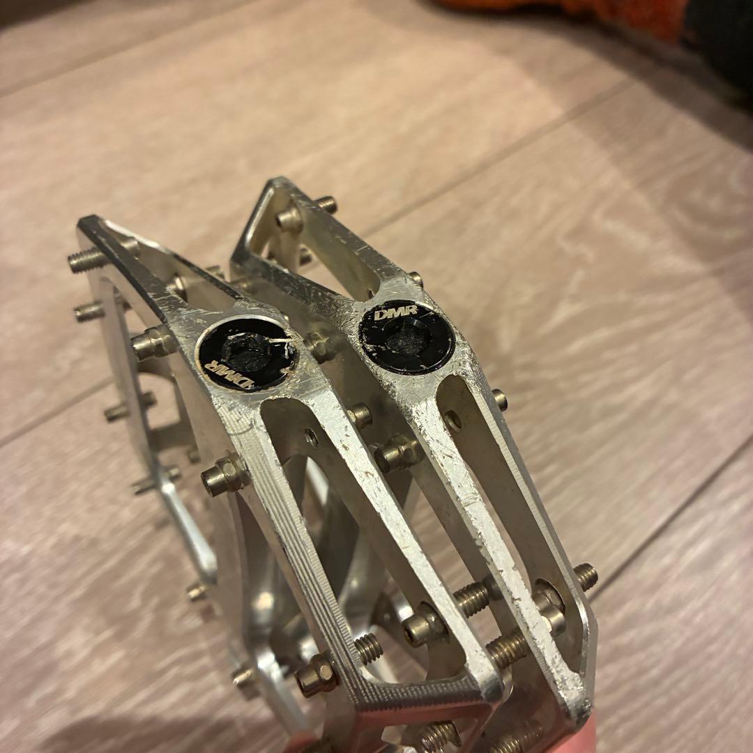 DMR VAULT シルバー　ペダル