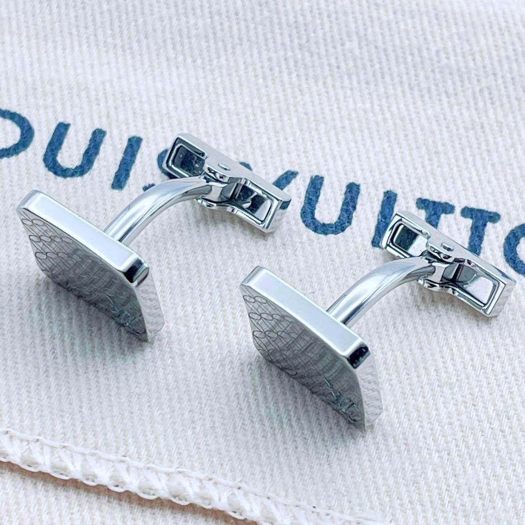 LOUIS VUITTON カフリンクス　ボタン　ブトン　ドゥ　シャンゼリゼ