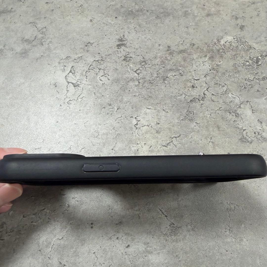 【アビニコ】PRADA iPhone15proケース