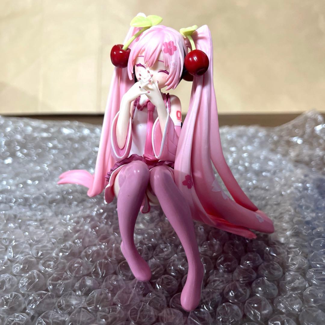 桜ミク ぬーどるストッパー 2023 初音ミク にっこりver. フィギュア