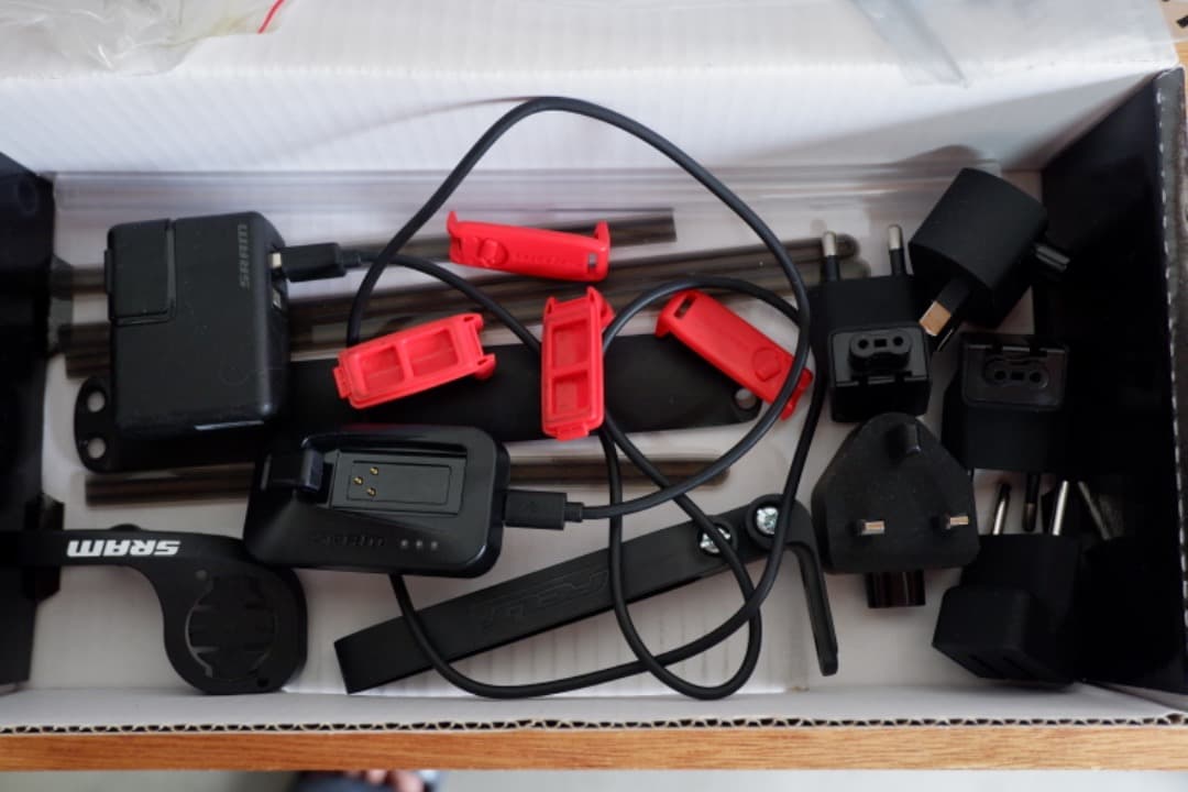 【お盆値下げ】FELT IA2 カスタム SRAM Red トライアスロン