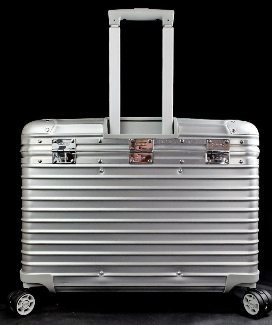 リモワ 932.51『トパーズ』4輪 パイロット・トロリー 廃盤 39L 新同