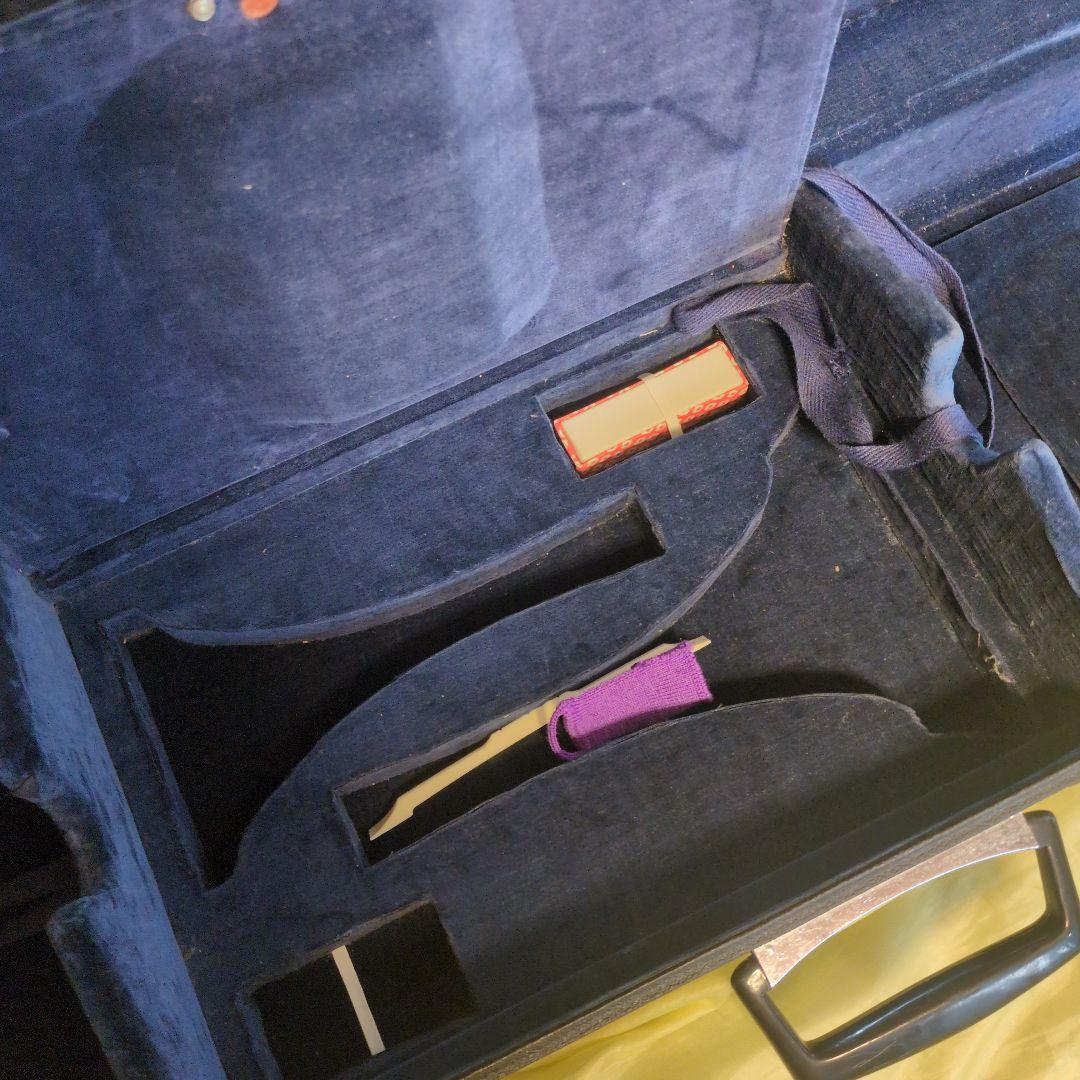 三味線　ハードケース付き　和楽器　破れ無　骨董　民謡　地唄