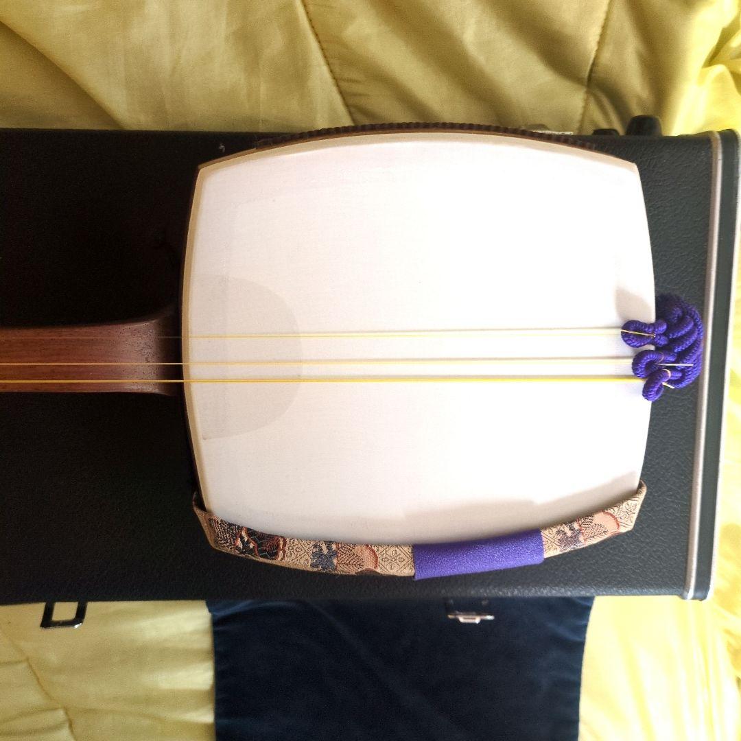 三味線　ハードケース付き　和楽器　破れ無　骨董　民謡　地唄