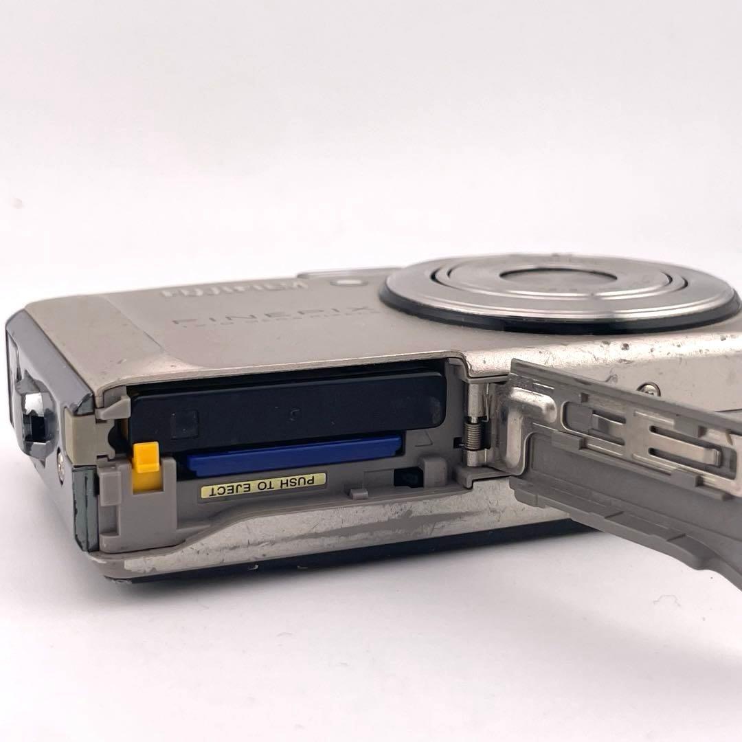 実写美⭕️【動作確認済み】Fujifilm FinePix F50fd デジカメ
