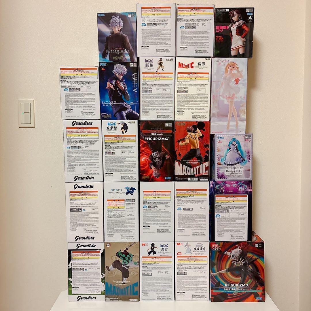 新品未開封 フィギュア24点 呪術廻戦・ワンパンマン・ナルト・幽遊白書 ほか