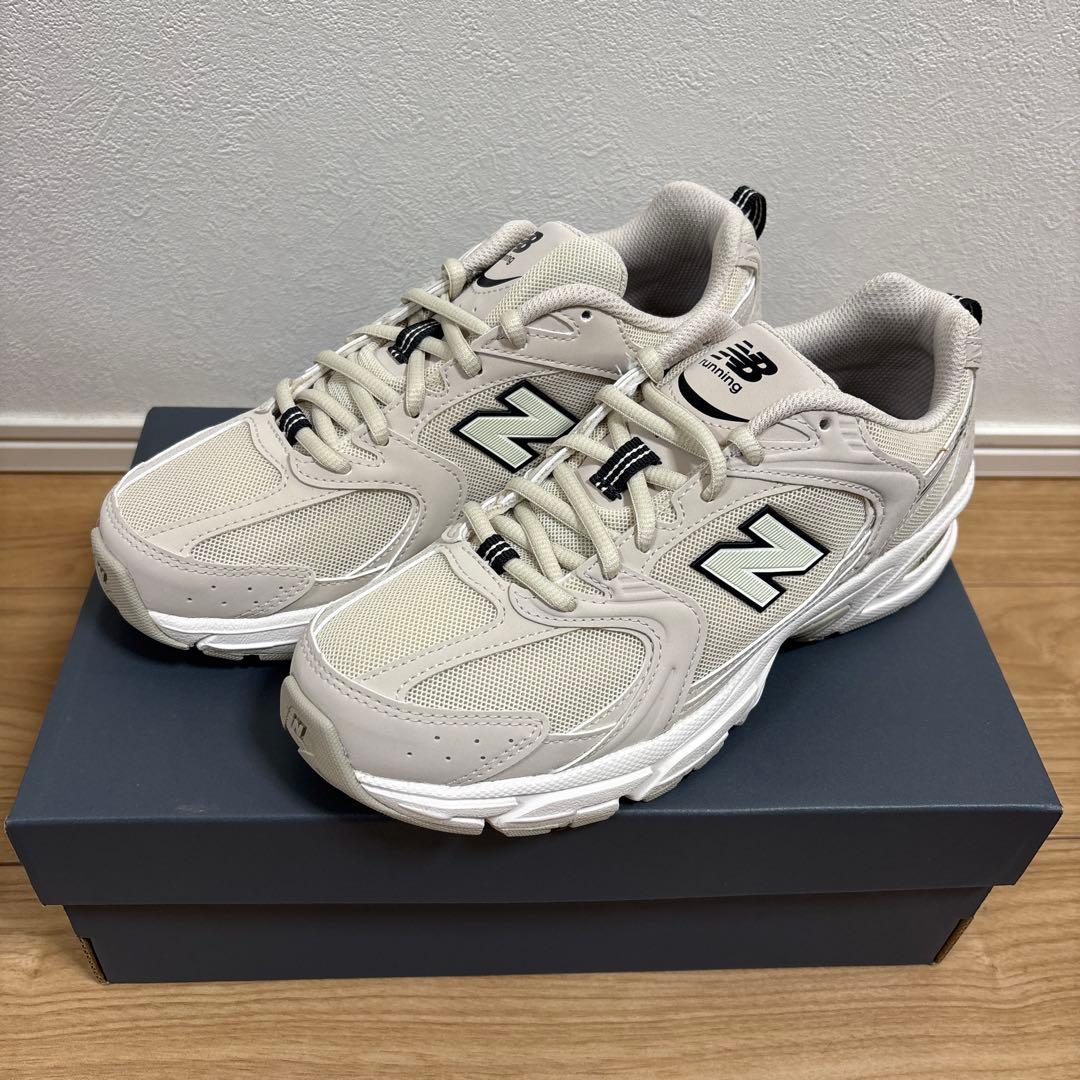 【新品未使用】New Balance MR530SH 23.5