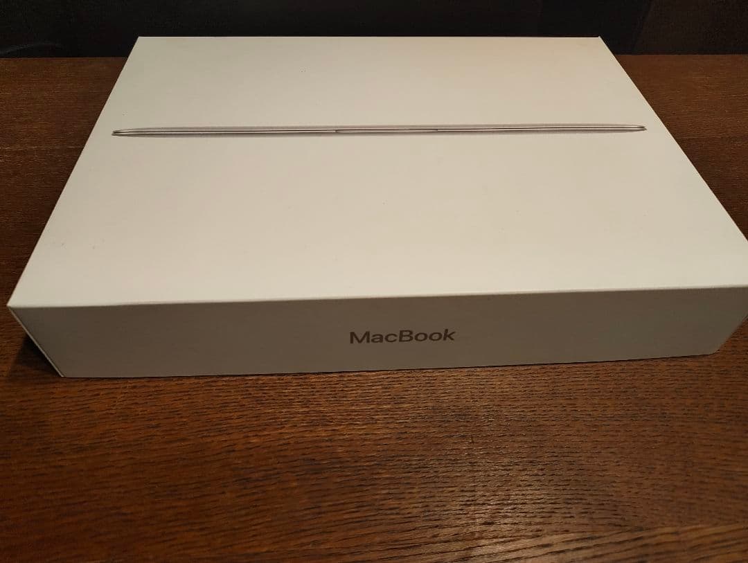 たるっぴ　MacBook2017 12インチ 8G 256GB