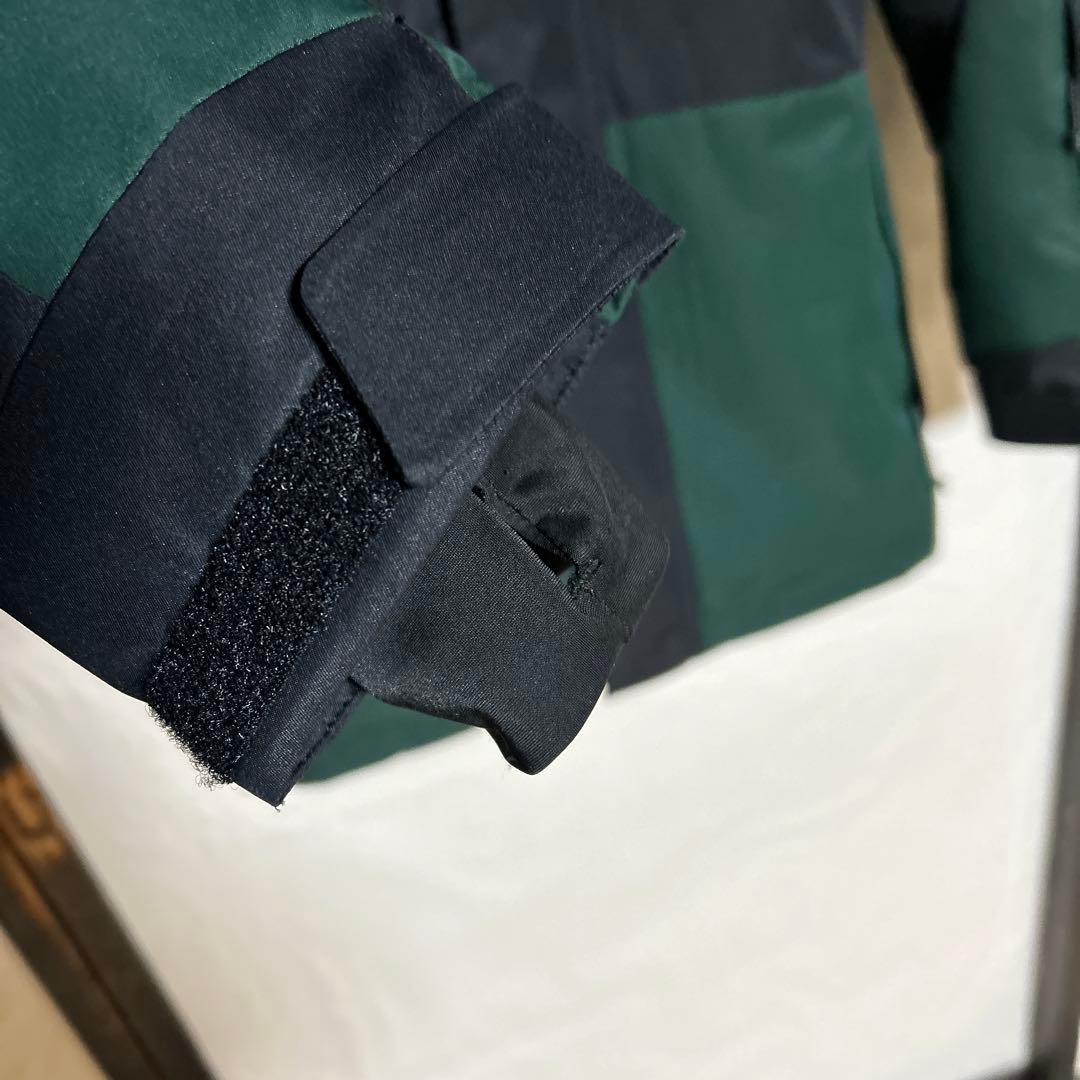 オークリー　Oakley スノーボードウェア　パンツ　ジャケット　セット