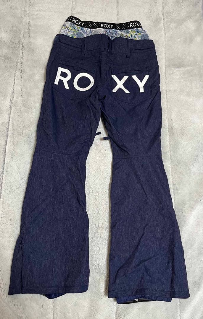 極美品 ROXY スノーボード ビブパンツ 中綿 裏起毛 レディース Sサイズ
