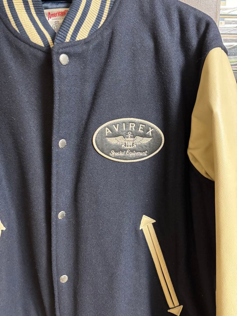 新品未使用AVIREX スタジャン ネイビー/ベージュ