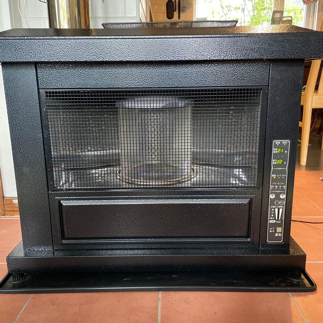 トヨトミHR-K65B 壁置きタイプ 石油ストーブ