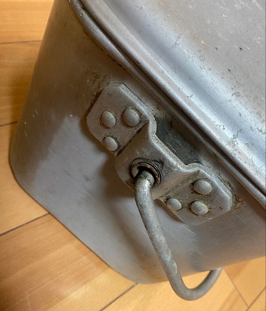 戦時中 バッカン アルミ製 レトロ アンティーク 軍用品 飯缶 当時物