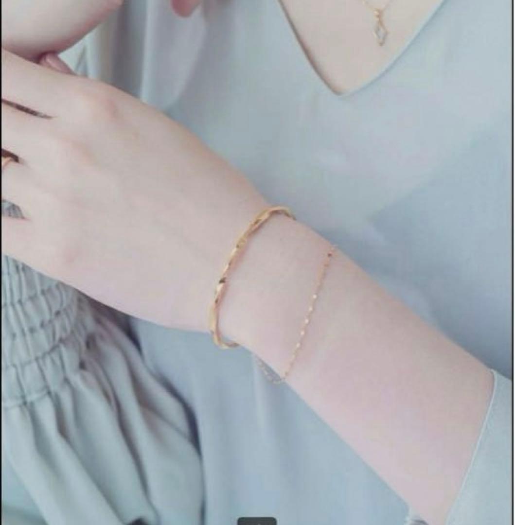 美品　ete(エテ) バングル ツイスト&チェーン　ゴールド　925