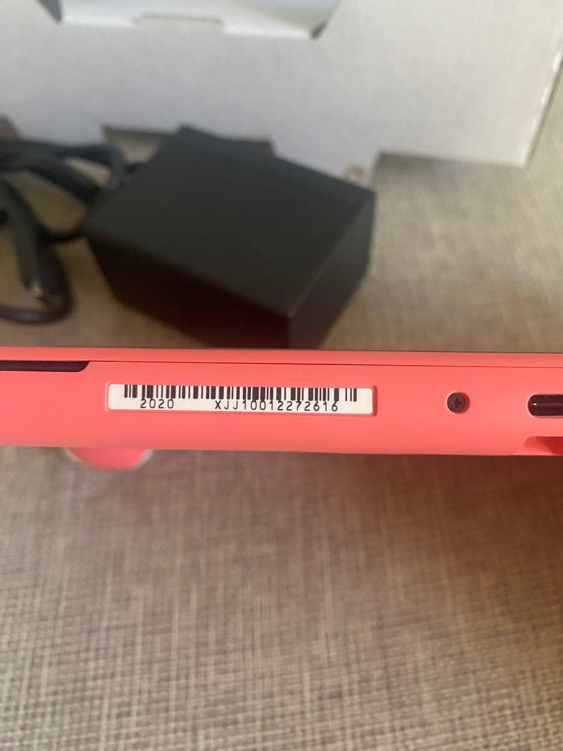 「Nintendo Switch Lite ピンク 箱　充電器付き