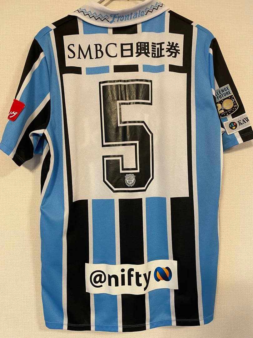 20周年記念モデル】谷口彰悟 ＃5 川崎フロンターレ 2016（H） - メルカリ