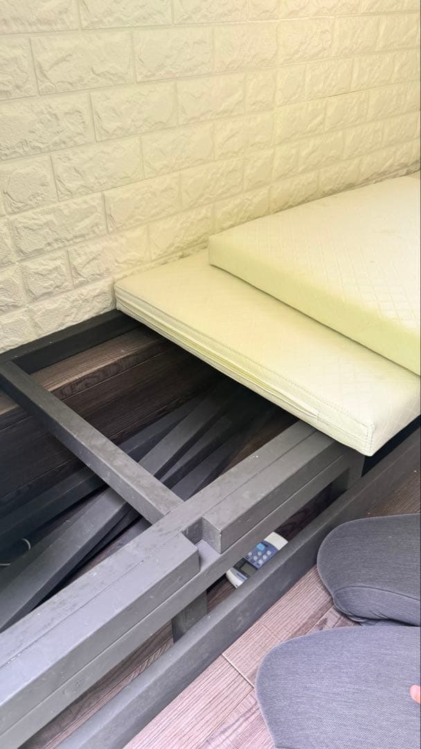 今週【緊急値下】上級グレード、エアコン、ソーラー、TV、シェル