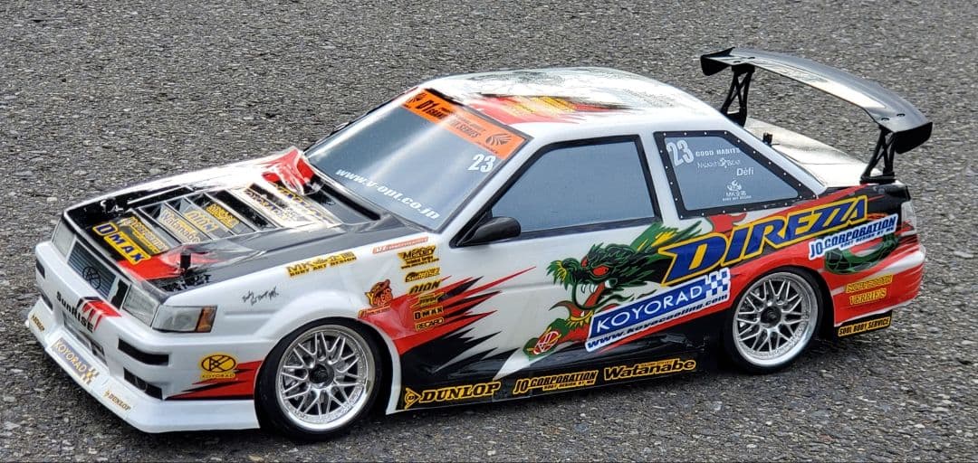 ヨコモ日比野AE86レビンボディ