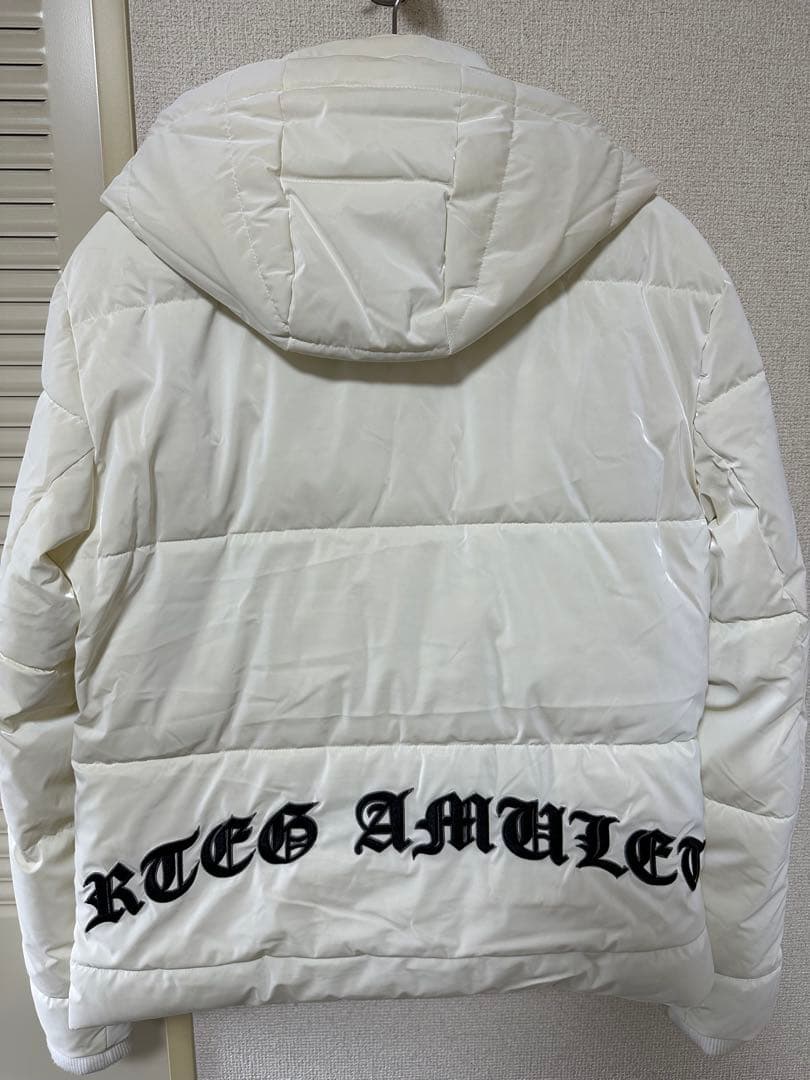 アダムスジャグラー ホワイトダウンジャケット 未使用に近い size Ｍ　完売品